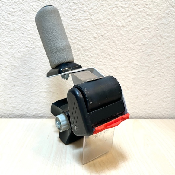 Dispenser for Packing Tape.standard width. Neoprene handle cover. EUC - Picture 4 of 5